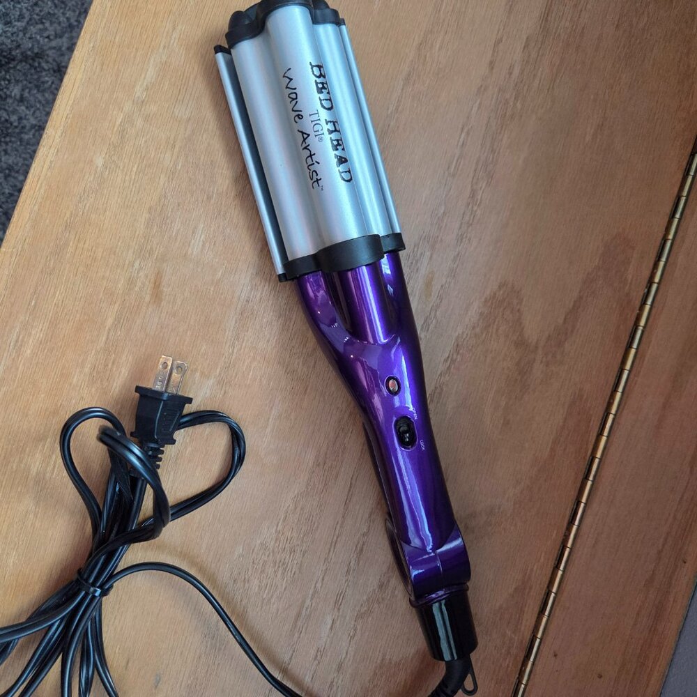 TIGI Bead Head Wave Artist Deep Wave Tourmaline Curler